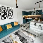 Marino Liberta South * Obzor