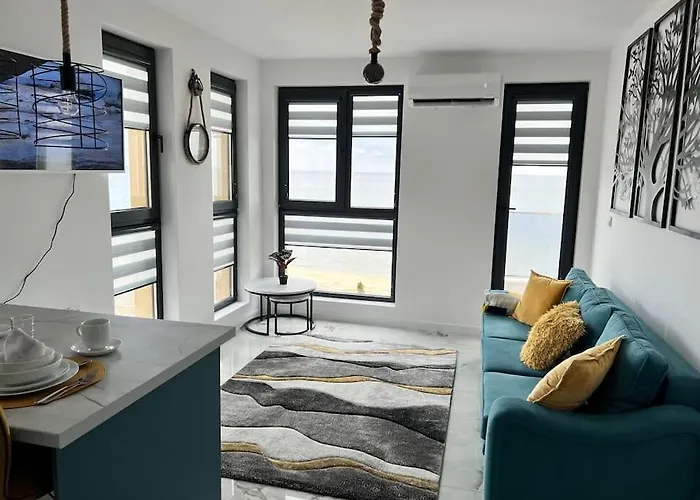 Apartment Marino Liberta South