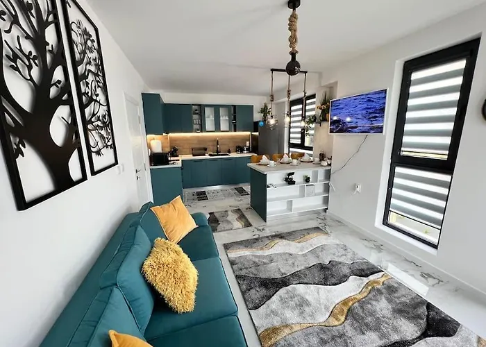 Marino Liberta South * Obzor