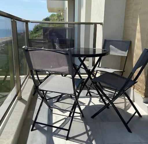 Apartment Marino Liberta South